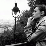 Скачать Moon River - Audrey Hepburn