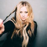 Скачать Bad Girl - Avril Lavigne feat. Marilyn Manson